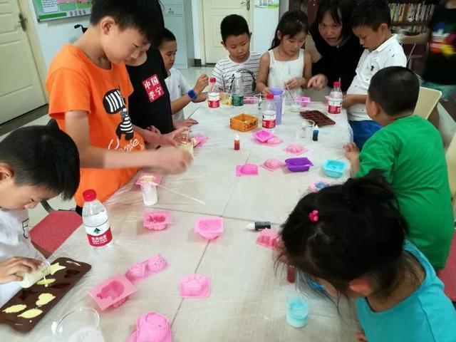 創(chuàng)“皂”無限 社區(qū)DIY手工皂活動(dòng)，開啟環(huán)保生活新體驗(yàn)